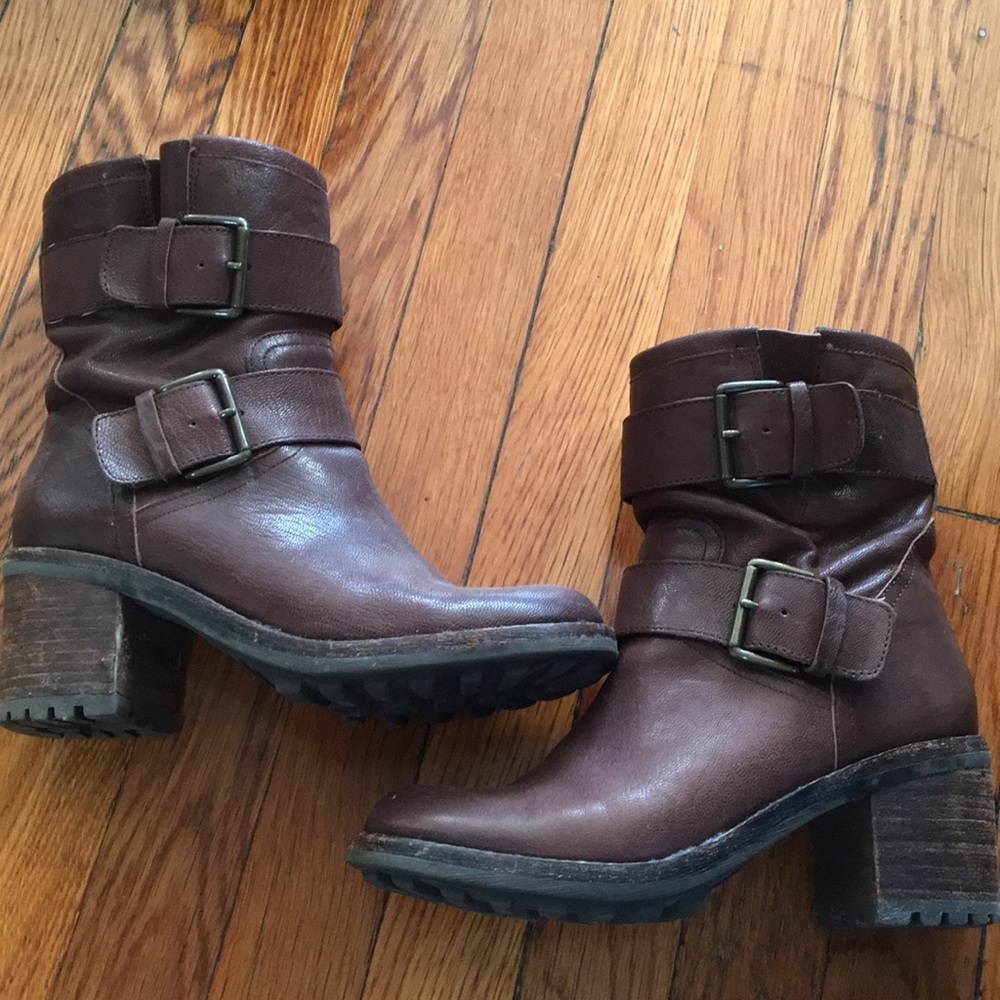 Sam Edelman heeled boot